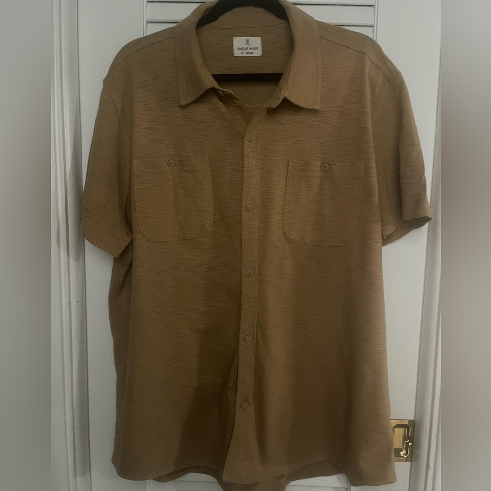 Mutual Weave XL Short Sleeve Button Front Shirt in a tan brindle color. Like New - Picture 3 of 7